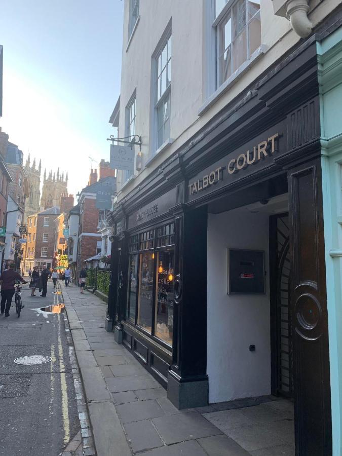Minster View Apartment At Talbot Court, York Ngoại thất bức ảnh